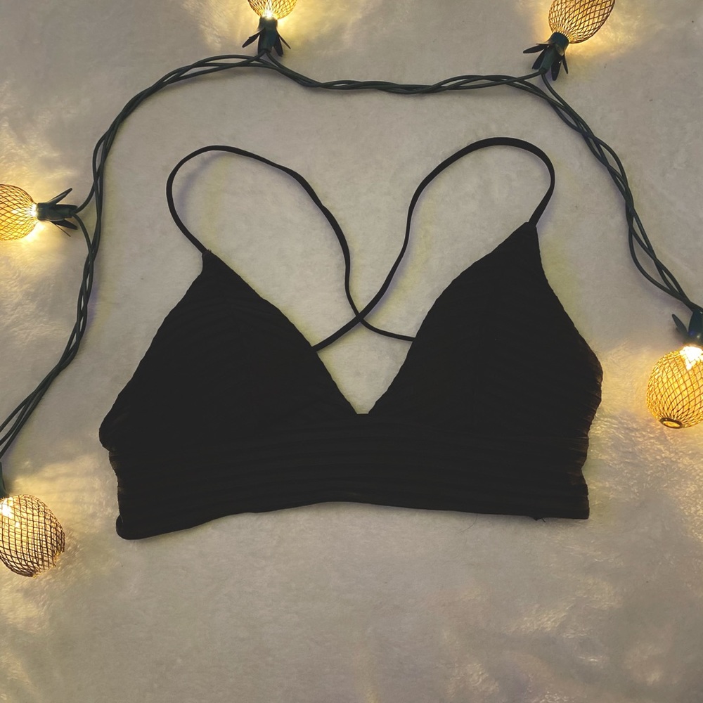 H&M Ribbed Bikini Top